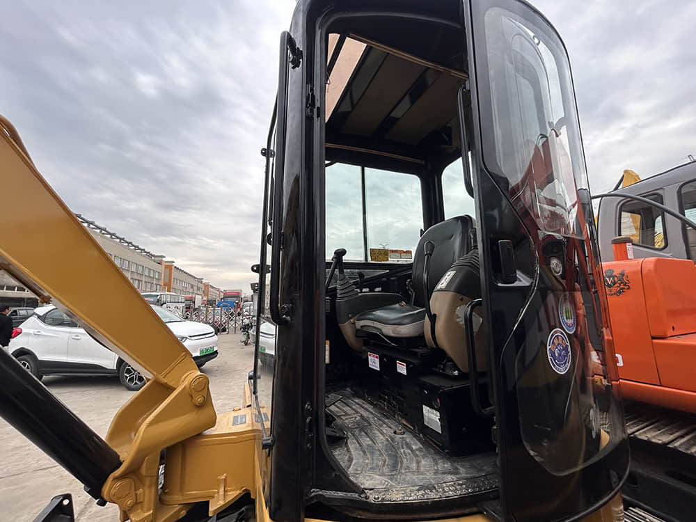 Used CAT 304C Excavator