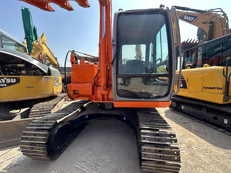 Used HITACHI EX60 Excavator