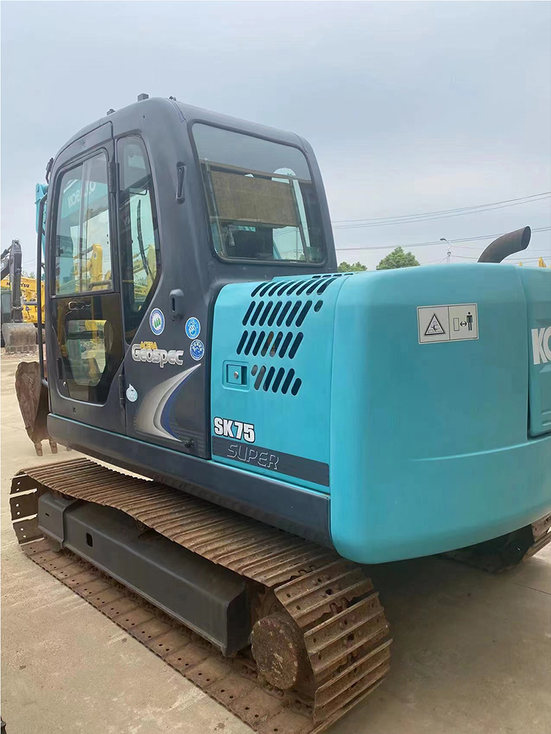 Used KOBELCO SK75-8 Excavator
