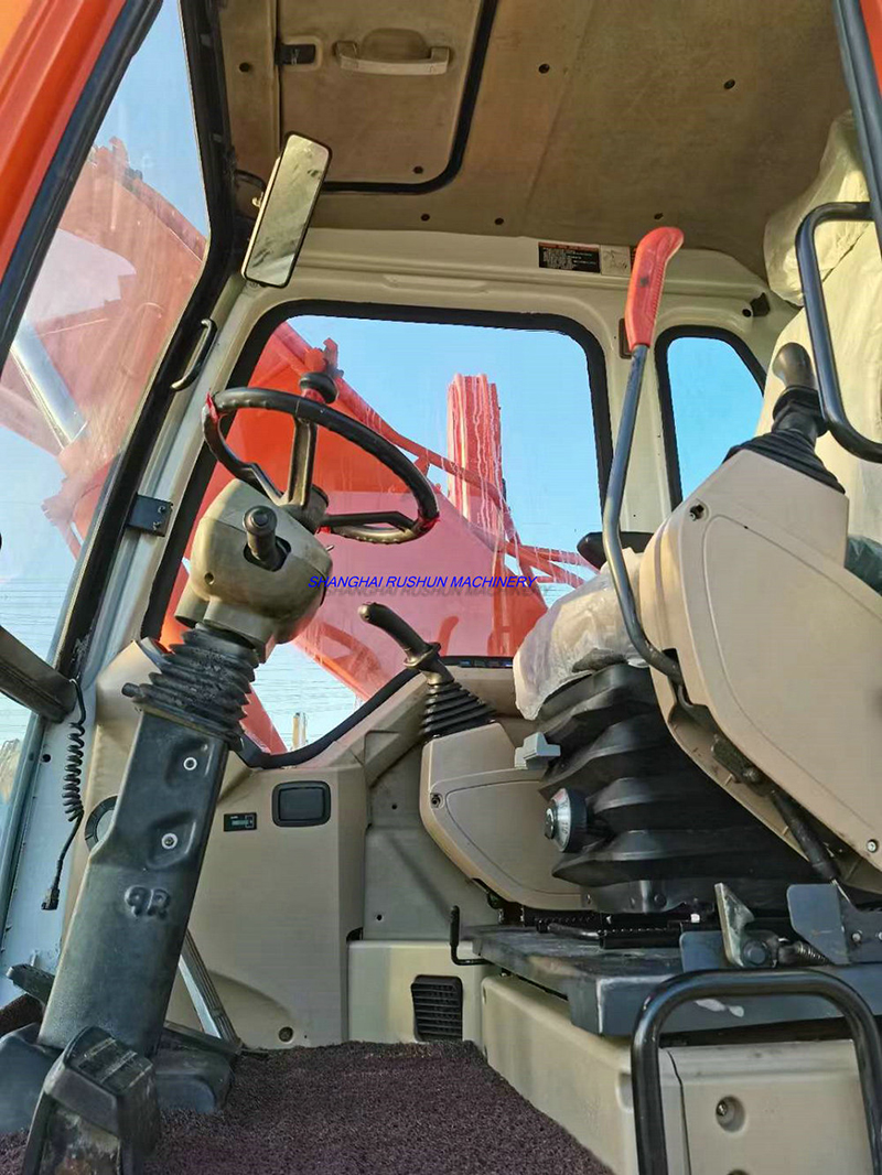 Used DOOSAN DH150 Wheel Excavator