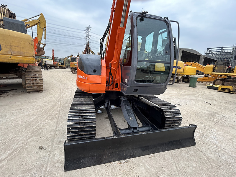 Used HITACHI ZX75US Excavator