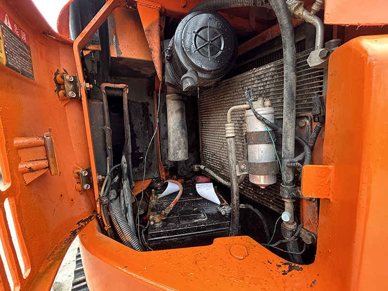 Used HITACHI ZX75US Excavator