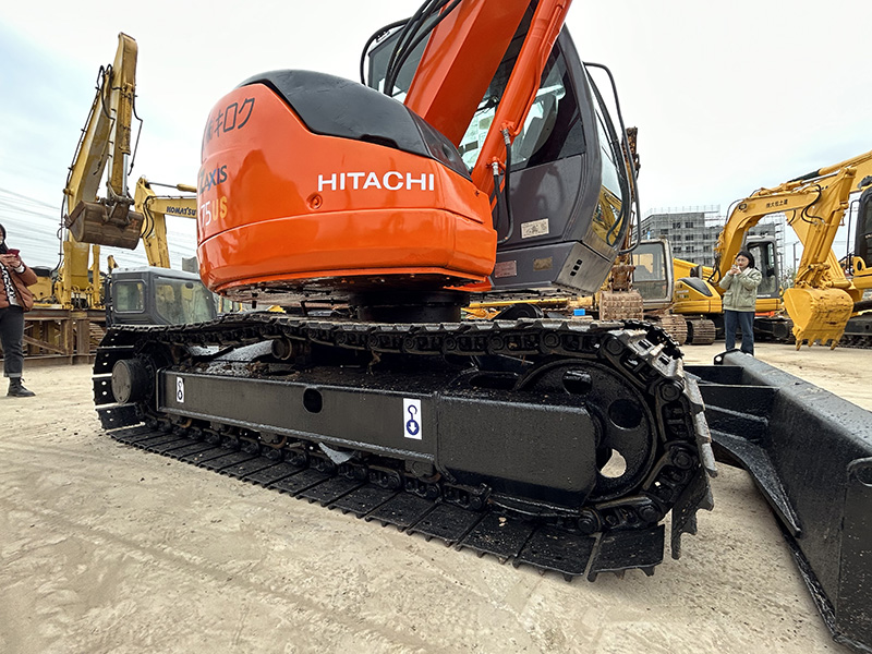 Used HITACHI ZX75US Excavator