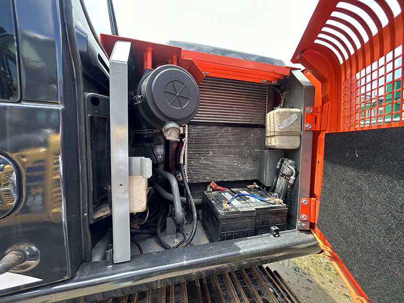 Used HITACHI ZX120-6 Excavator