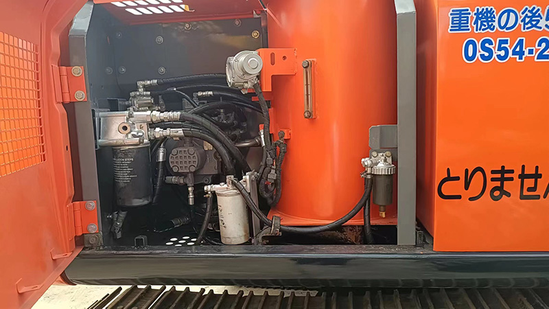 Used HITACHI ZX130 Excavator