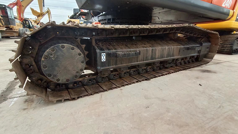 Used HITACHI ZX240-3 Excavator