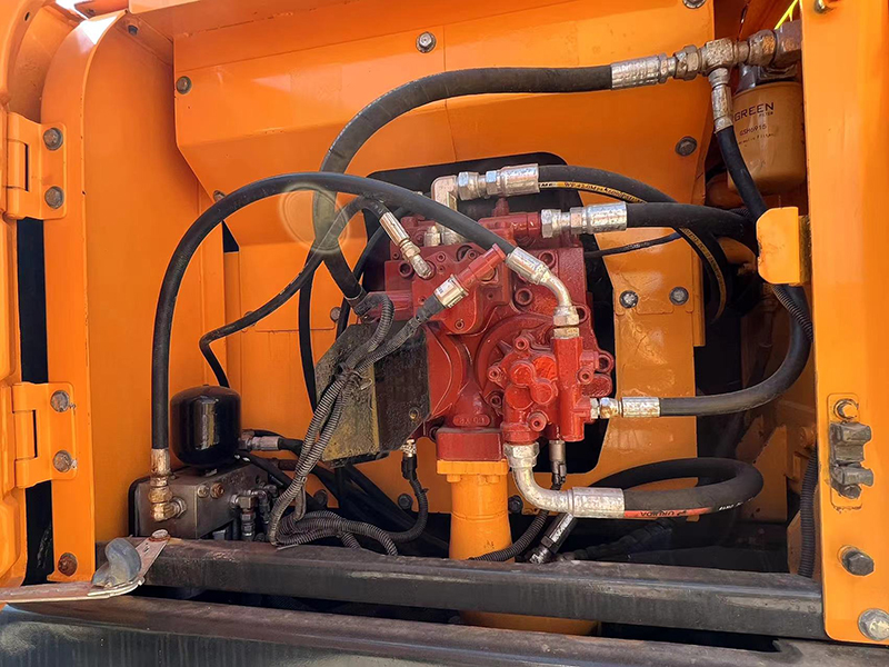 Used HYUNDAI 210-9 Wheel Excavator