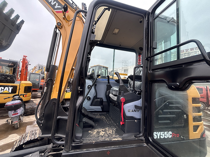Used SANY SY55 Excavator