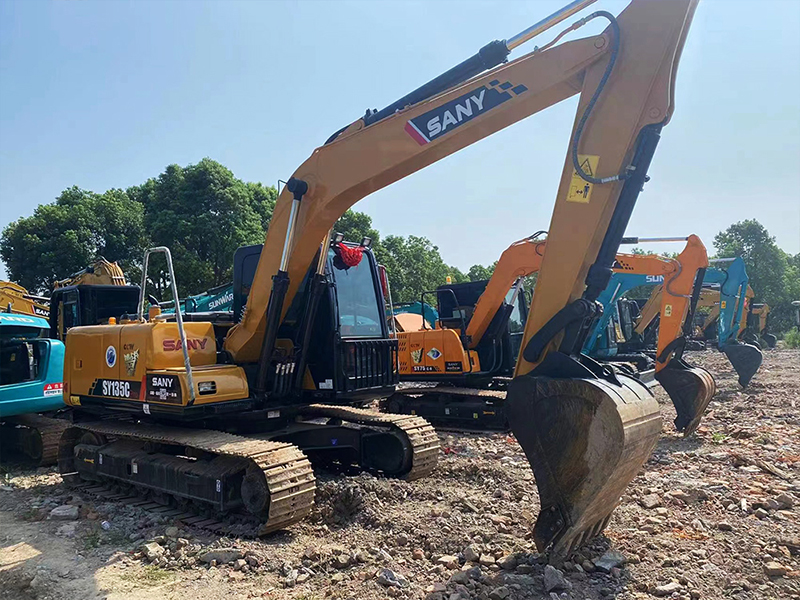 Used SANY SY135 Excavator