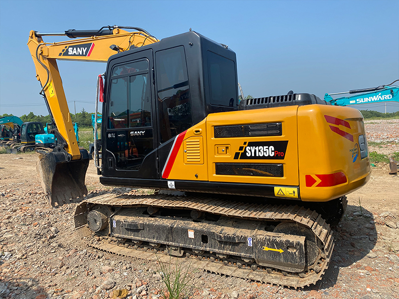 Used SANY SY135 Excavator
