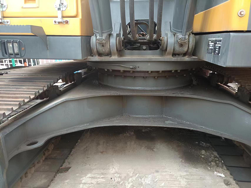Used VOLVO EC210 Excavator