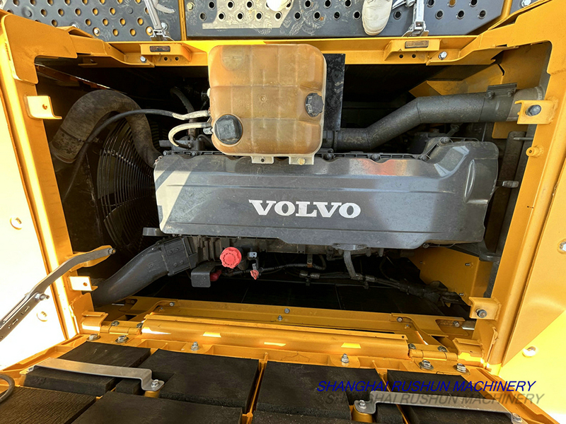 Used VOLVO EC480 Excavator