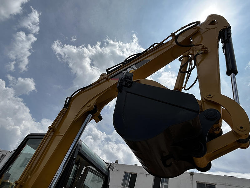 Used CAT 305.5E Excavator