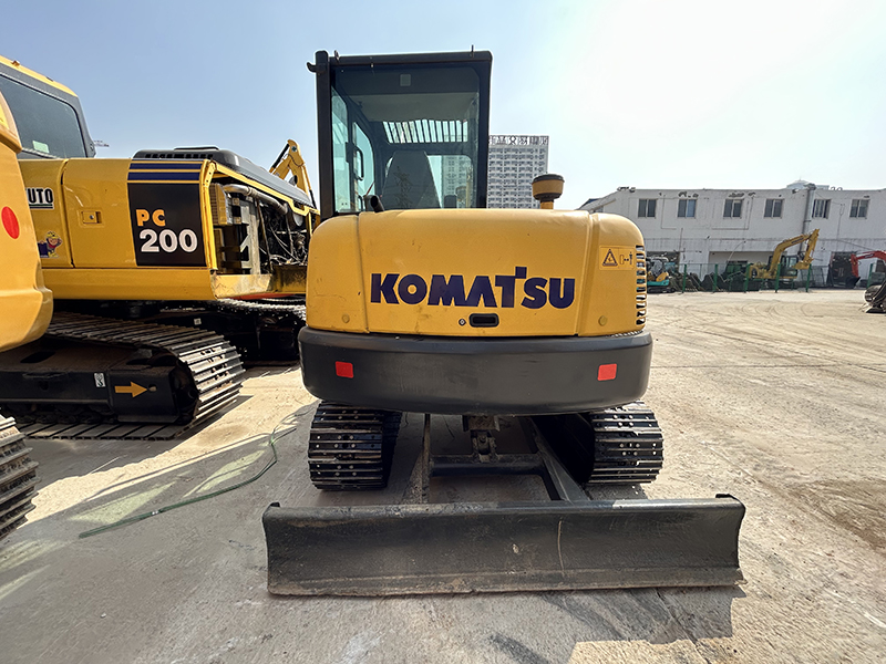 Used KOMATSU PC56 Excavator
