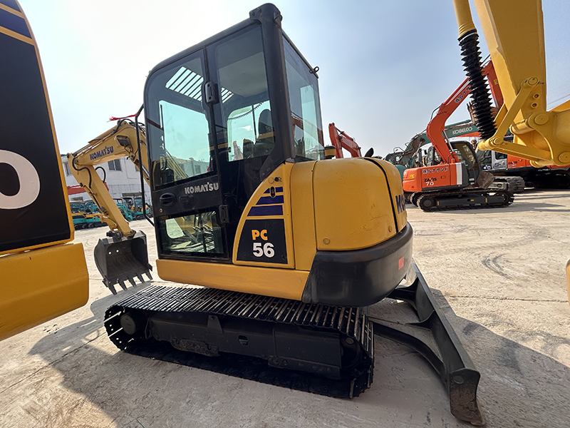 Used KOMATSU PC56 Excavator