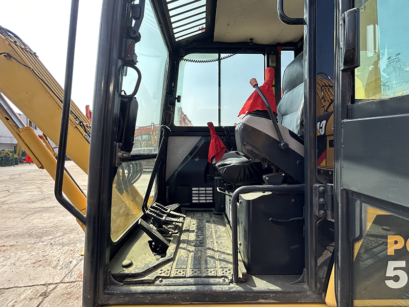 Used KOMATSU PC56 Excavator