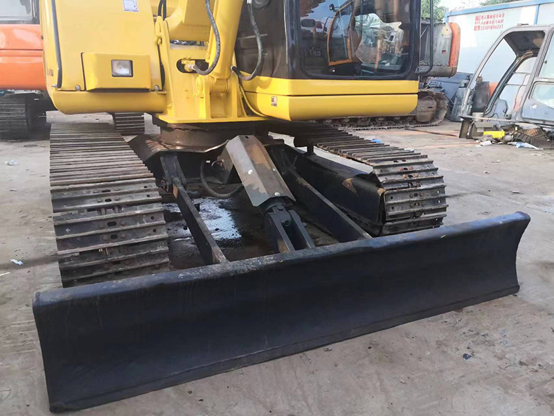 Used KOMATSU PC60-8 Excavator