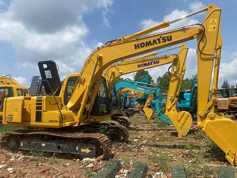 Used KOMATSU PC120-6 Excavator