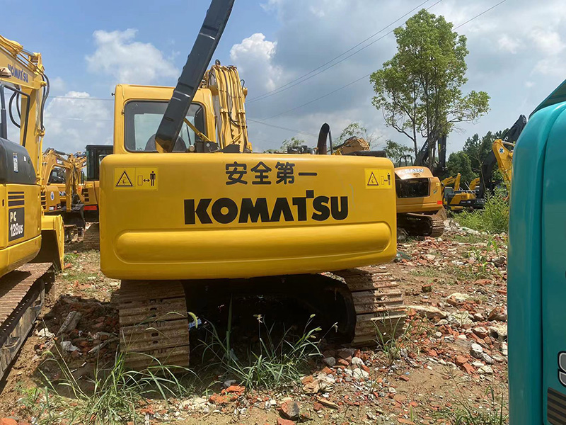 Used KOMATSU PC120-6 Excavator