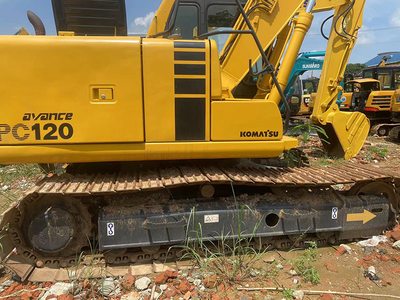 Used KOMATSU PC120-6 Excavator
