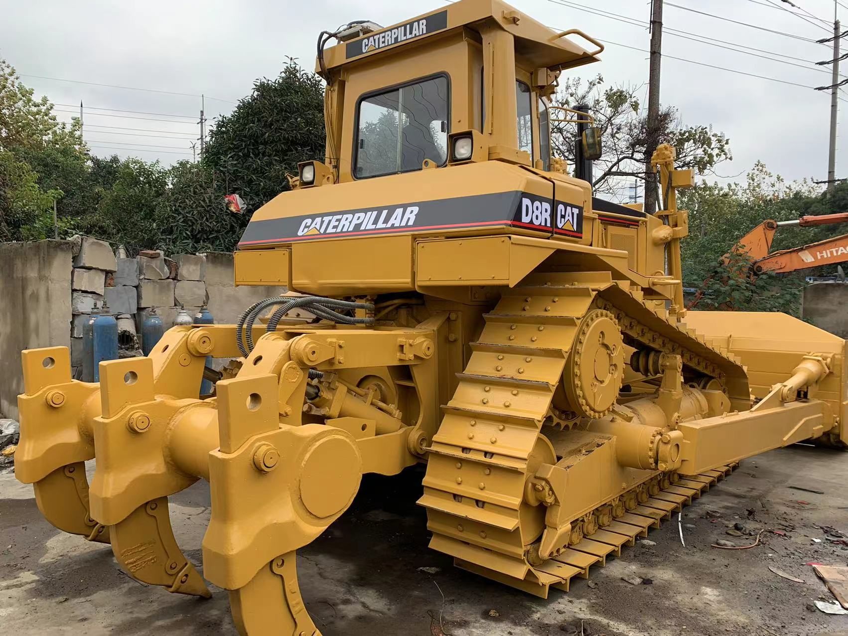 Used CAT D8R Bulldozer