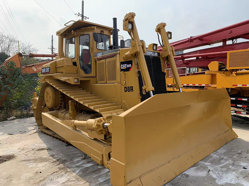 Used CAT D8R Bulldozer