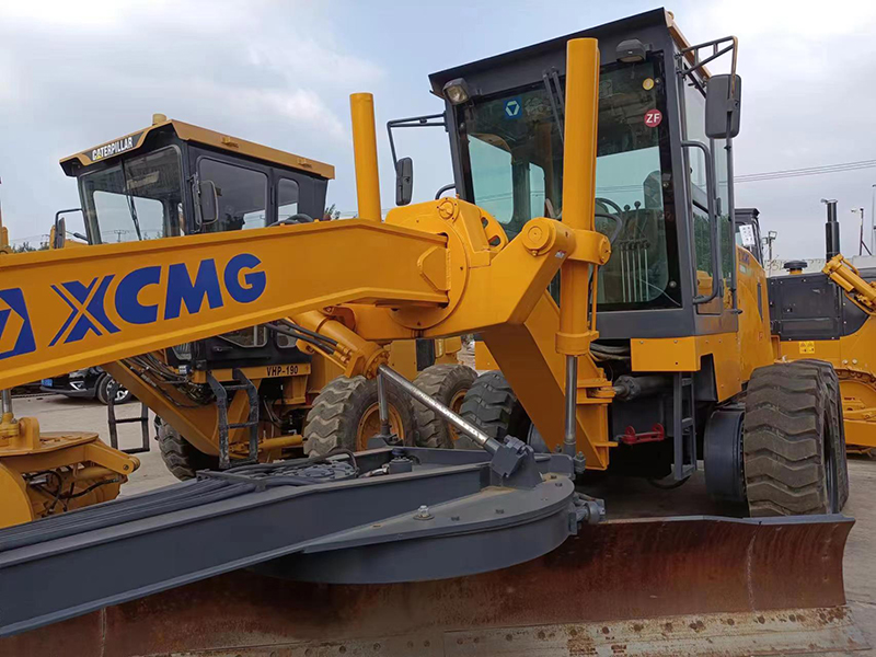 Used XCMG GR180 Grader