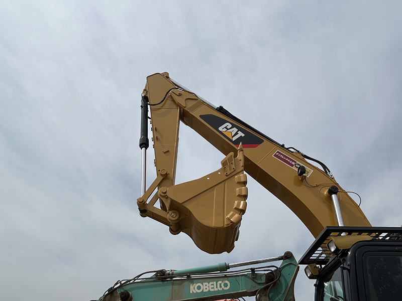 Used CAT 320D Excavator