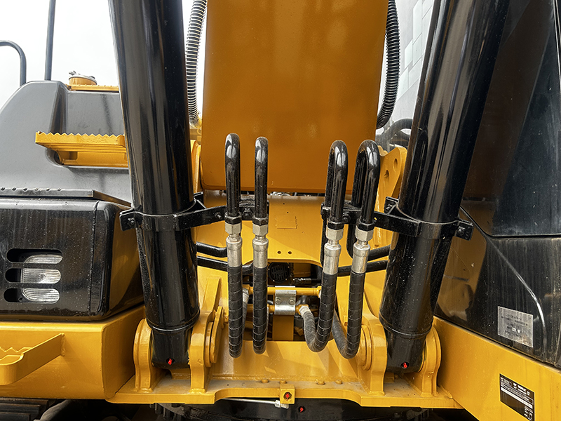 Used CAT 320D2L Excavator