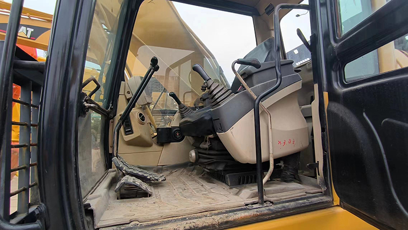 Used CAT 330CL Excavator
