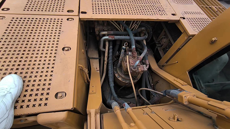 Used CAT 330CL Excavator
