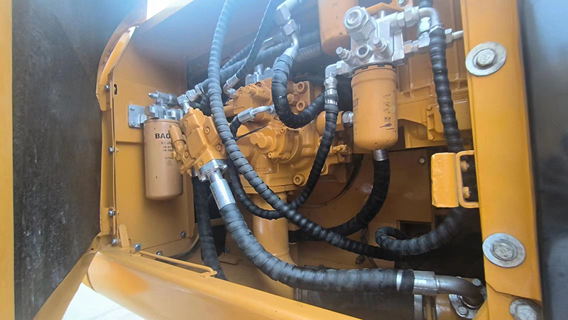 Used CAT 330D Excavator