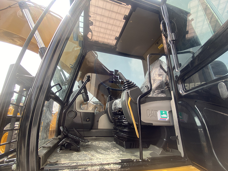 Used CAT 330D2 Excavator