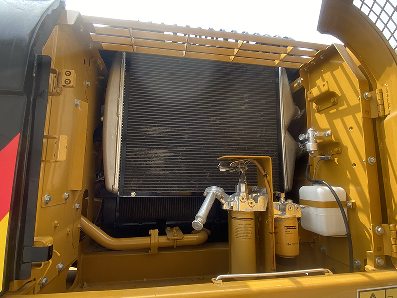 Used CAT 330D2 Excavator