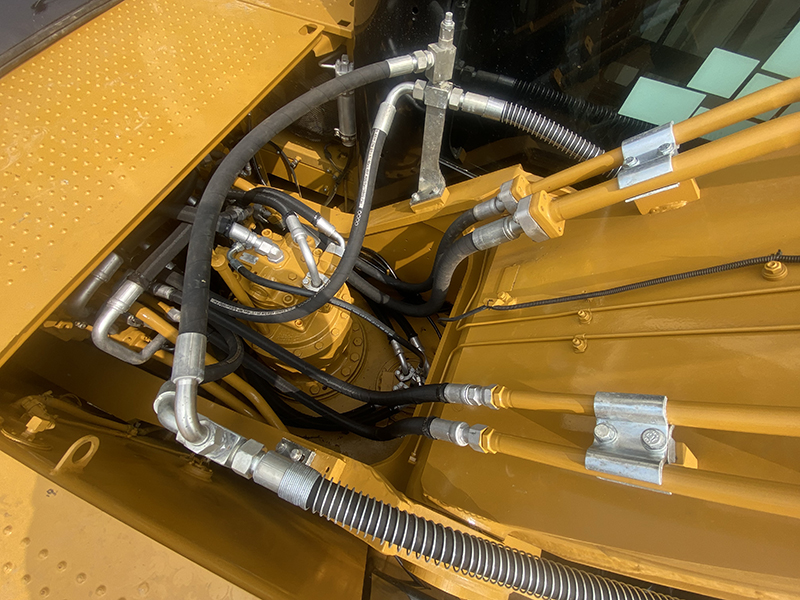 Used CAT 330D2 Excavator