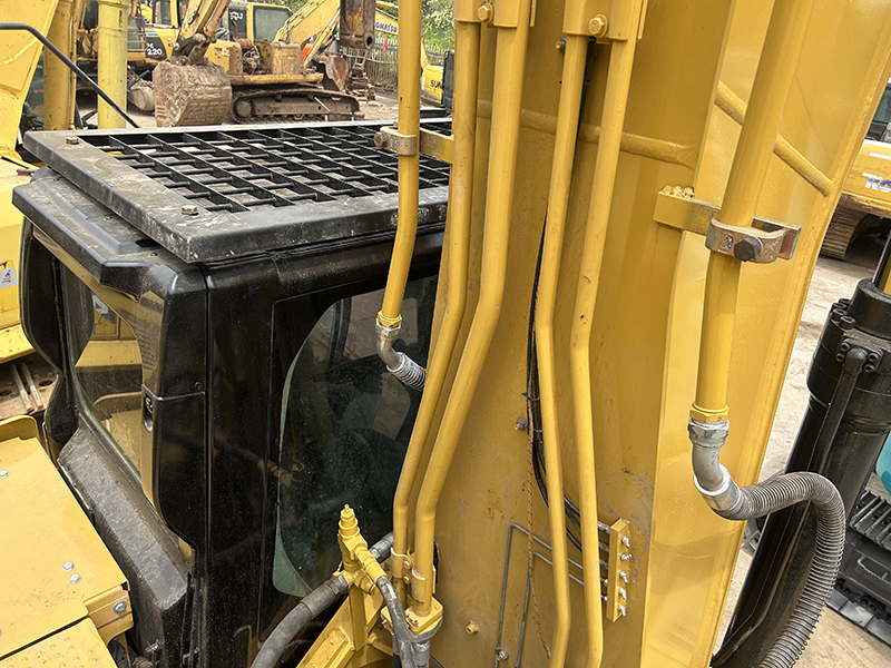 Used CAT 330GC Excavator