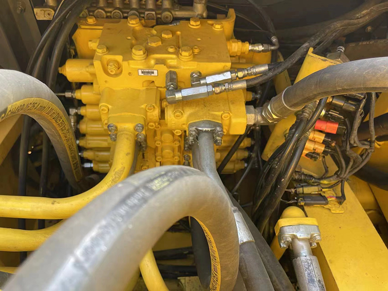 Used KOMATSU PC400-7 Excavator
