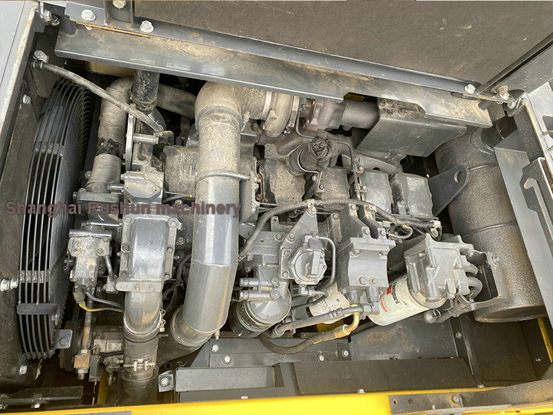 Used KOMATSU PC450-8 Excavator