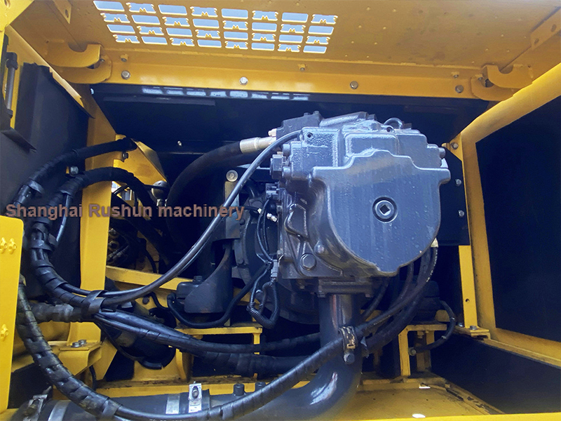 Used KOMATSU PC450-8 Excavator