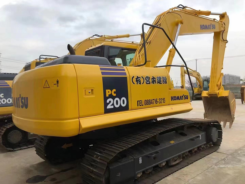 Used KOMATSU PC200-7 Excavator