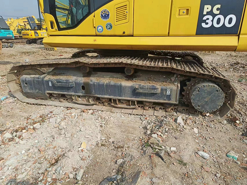 Used KOMATSU PC300-7 Excavator