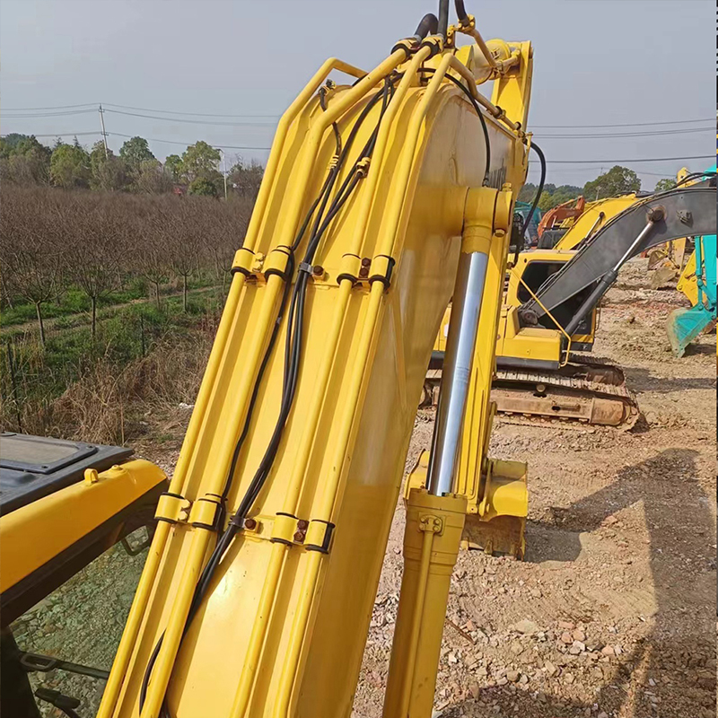 Used KOMATSU PC300-7 Excavator