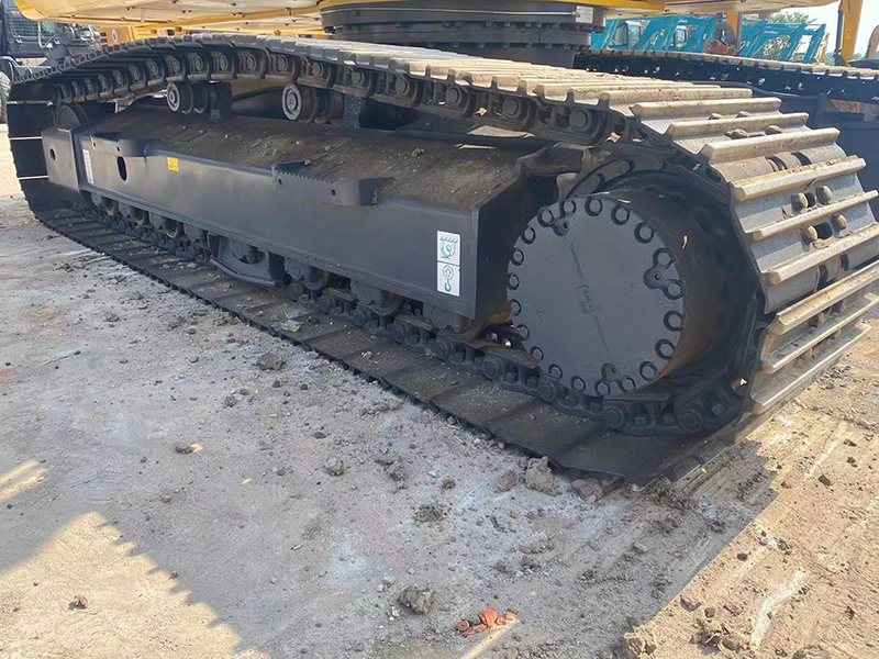 Used KOMATSU PC220-8 Excavator