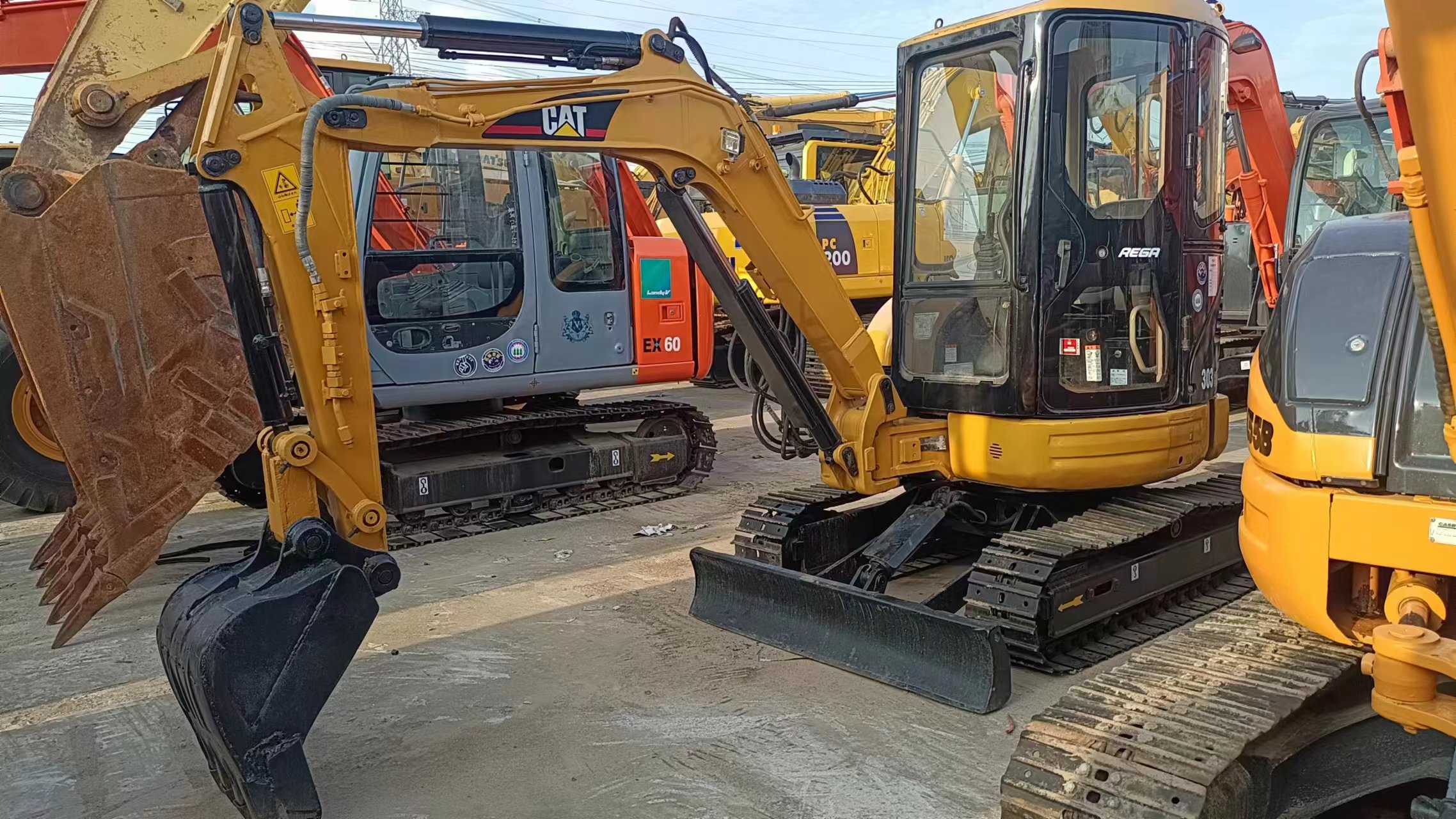 Used CAT 303CR Excavator