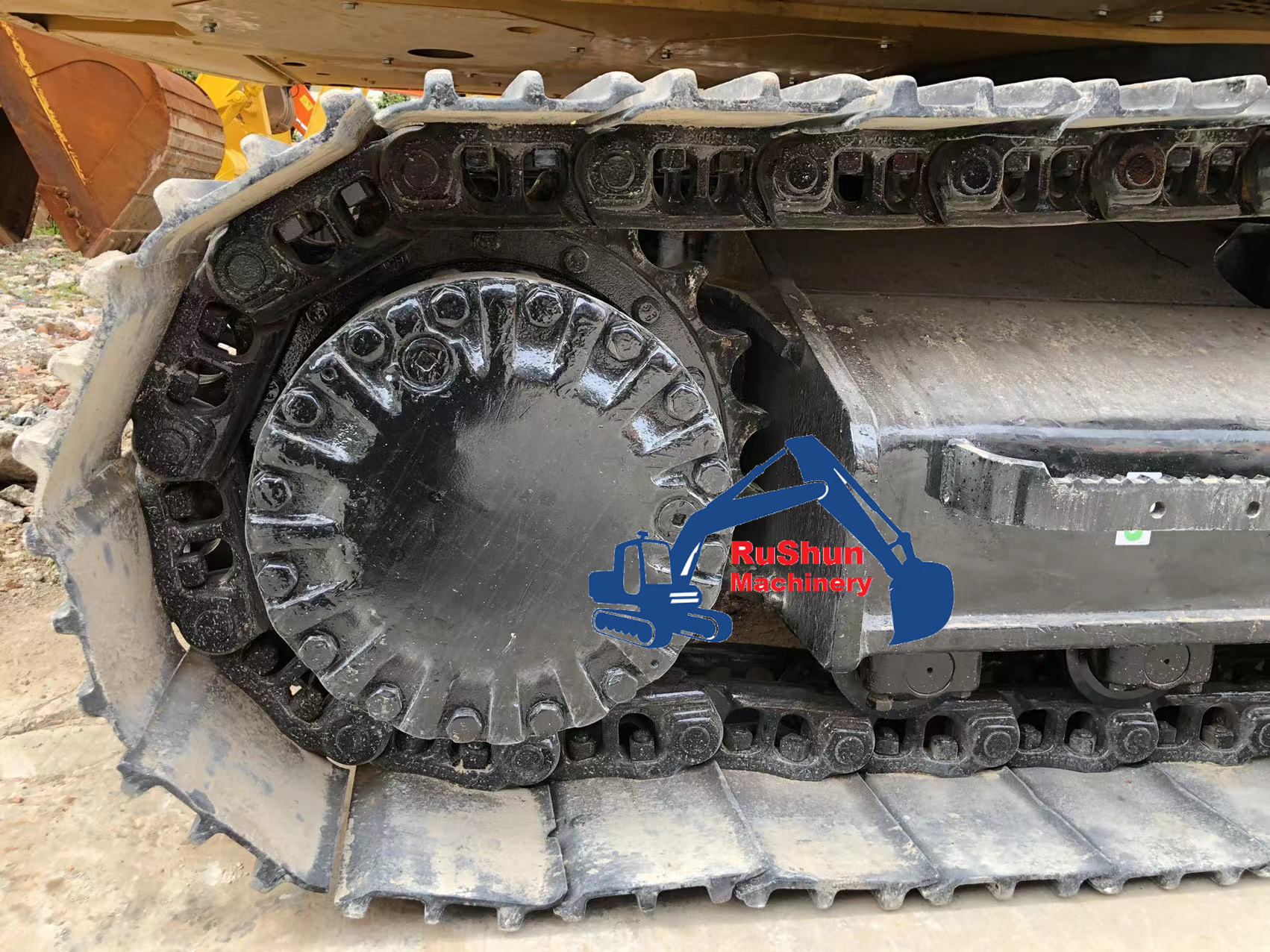Used CAT 320D2 Excavator