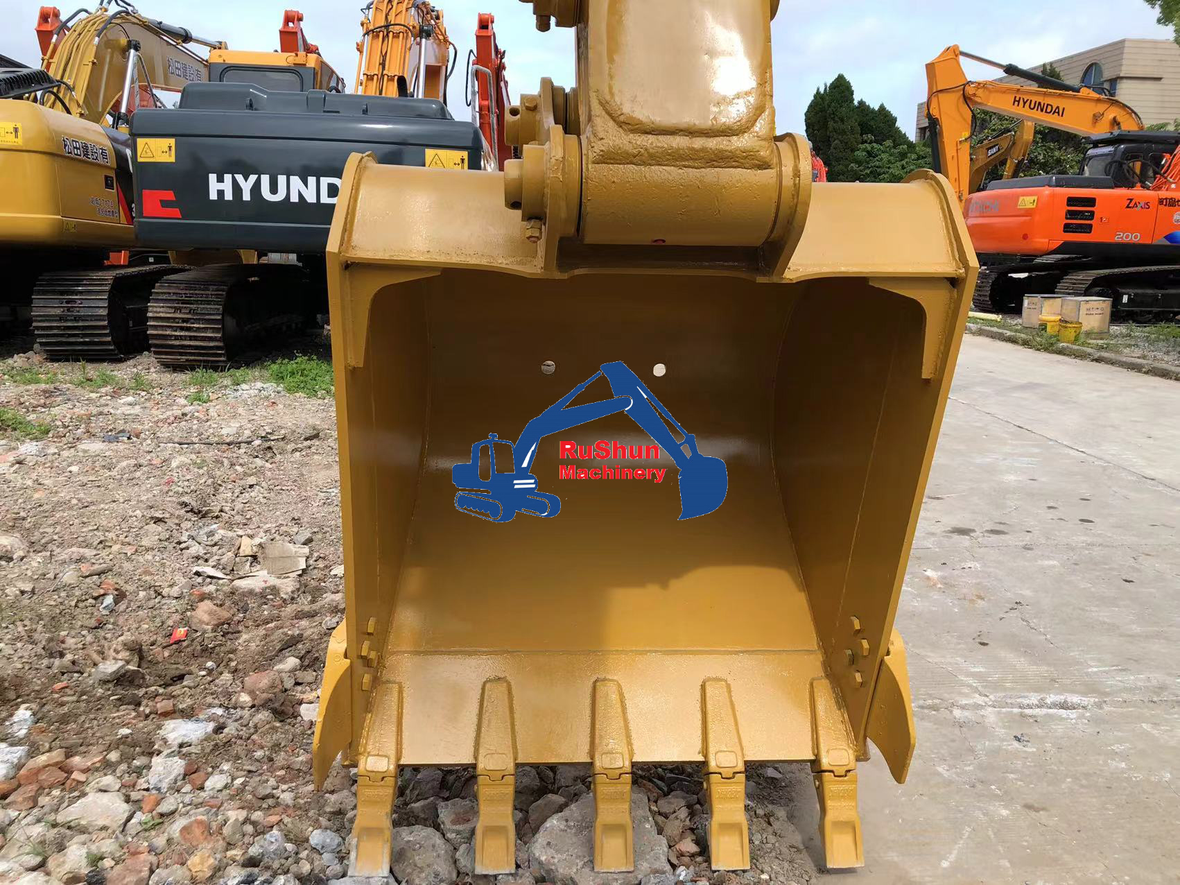 Used CAT 320D2 Excavator