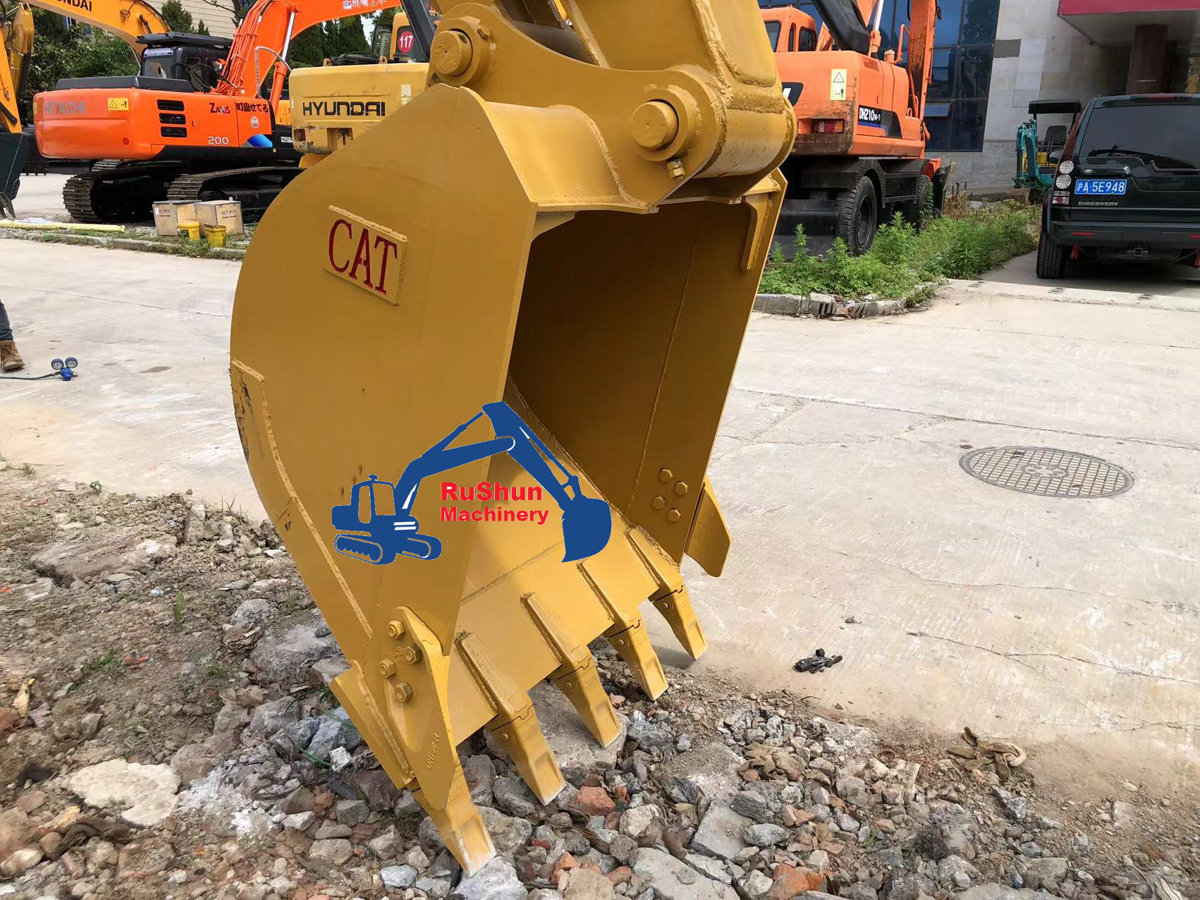 Used CAT 320D2 Excavator