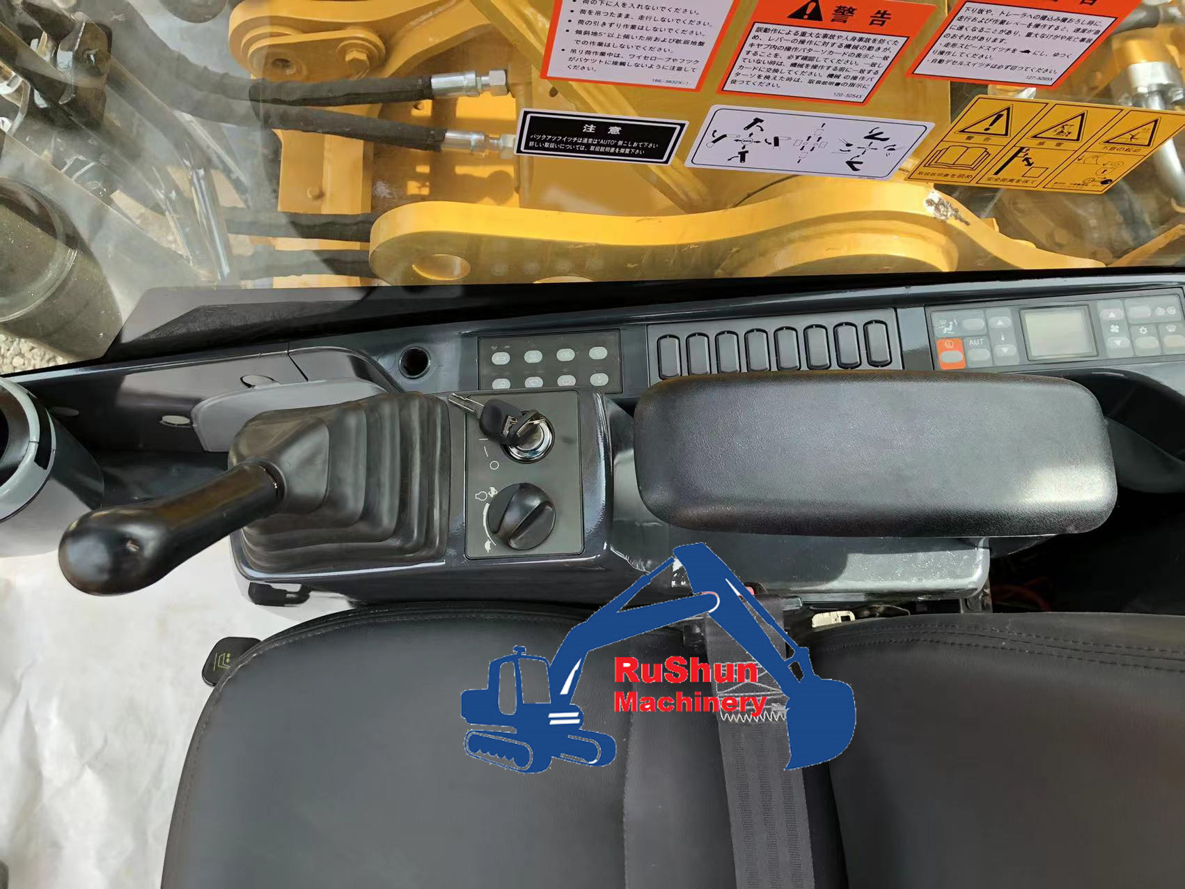 Used CAT 320D2 Excavator