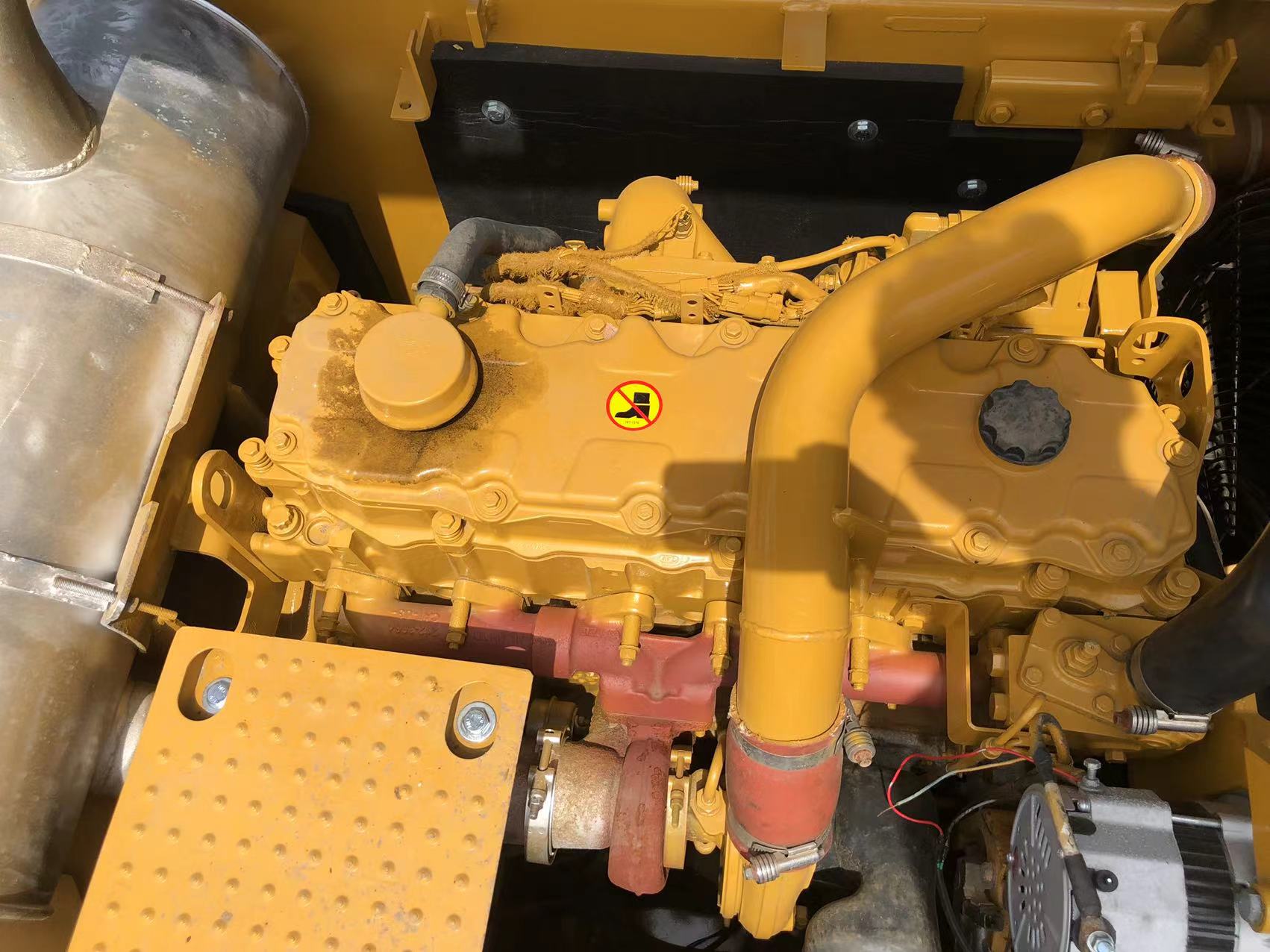 Used CAT 325D Excavator