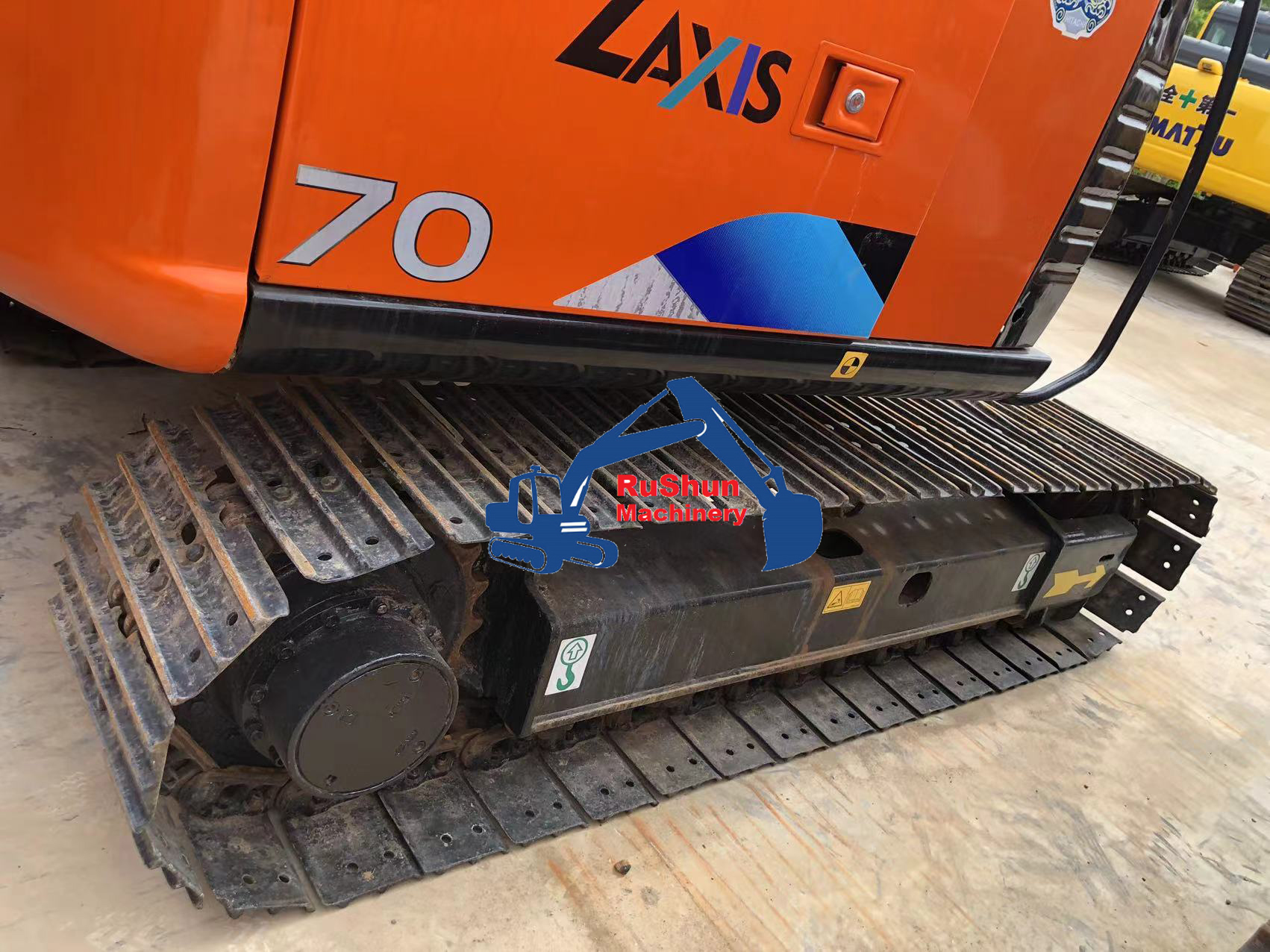 Used HITACHI ZX70 Excavator